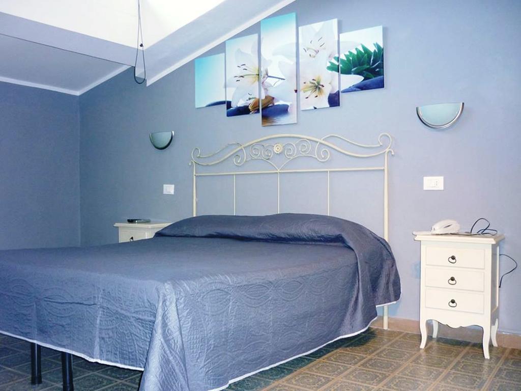 וירג'יו Hotel Bianchi מראה חיצוני תמונה