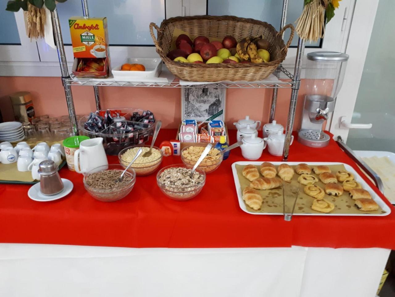 וירג'יו Hotel Bianchi מראה חיצוני תמונה