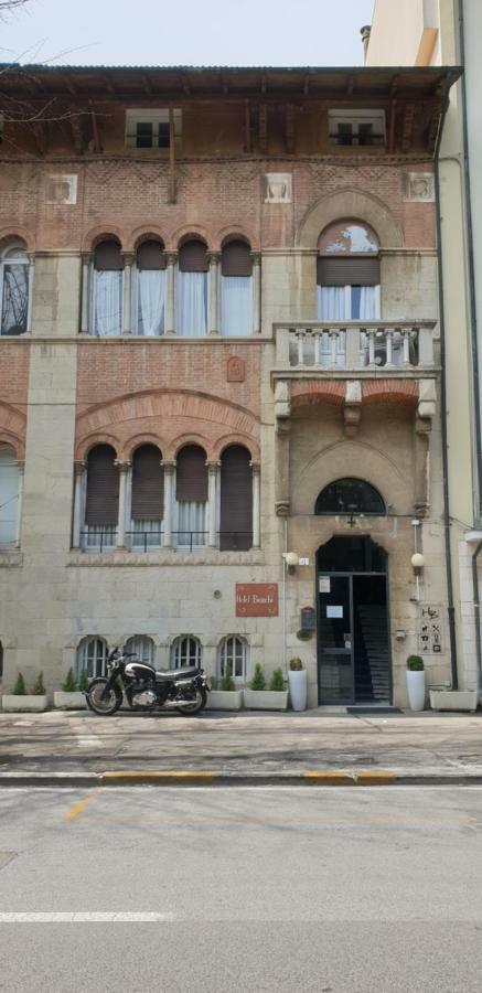 וירג'יו Hotel Bianchi מראה חיצוני תמונה
